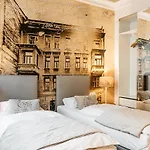 Aparthotel Avanti 4*
