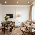 Avanti Aparthotel