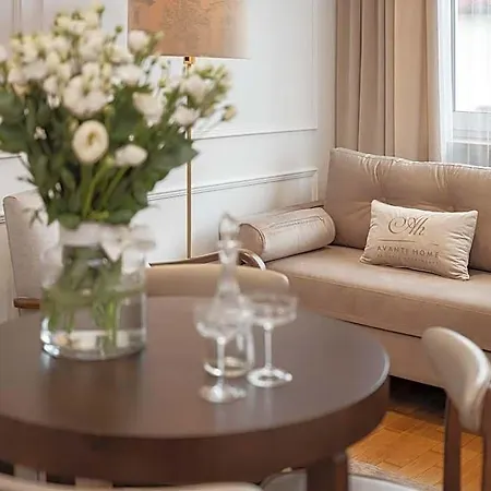 Aparthotel Avanti 4*
